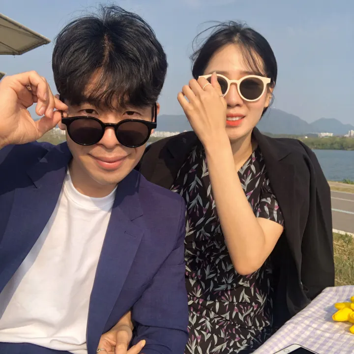 (여행필수)UV400 자외선 차단 셀럽 데일리 선글라스 커플 여름안경 시밀러코디 상세 이미지 12