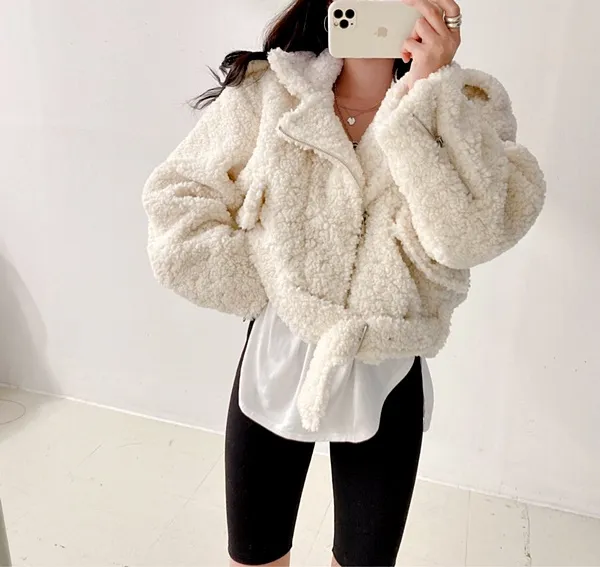 *최저가* [이거존예!/왕따숩!] 아방아방 비숑 양털 뽀글이 퍼 벨트 크롭 라이더 자켓 [4color] 겨울자켓 겨울아우터 겨울점퍼 겨울패딩 양털자켓 양털패딩 퍼자켓 퍼패딩 상세 이미지 18