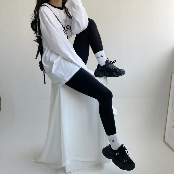 [피치속기모] 슬림하게 잡아주는 기모 쫀쫀 레깅스 상세 이미지 12