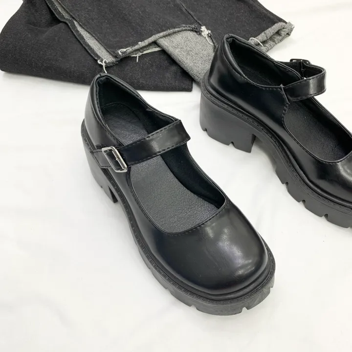 에나멜 유광 가보시 통굽 메리제인 스트랩 로퍼힐 6.5cm 상세 이미지 8