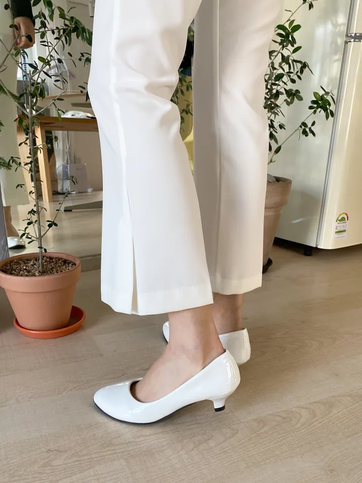 DAL727 펌프스 미들 힐 여자 에나멜 구두 둥근코 라운드 신발 블랙 화이트 발편한 굽낮은 가죽 데일리 캐주얼 하객 원피스 20대 스틸레토 예쁜 슈즈 상세 이미지 22