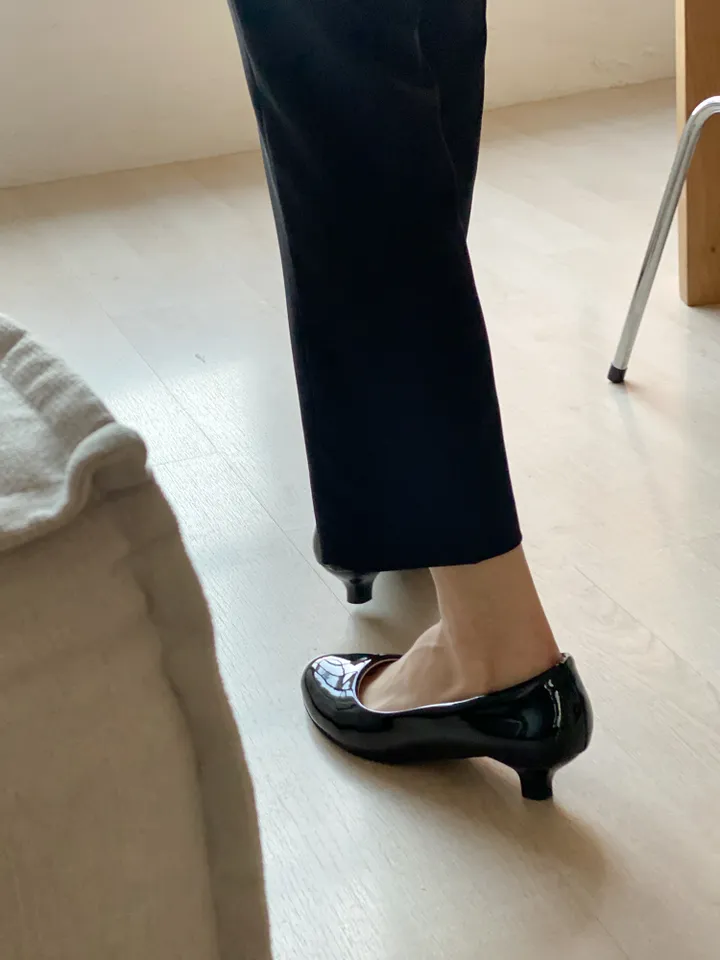 DAL727 펌프스 미들 힐 여자 에나멜 구두 둥근코 라운드 신발 블랙 화이트 발편한 굽낮은 가죽 데일리 캐주얼 하객 원피스 20대 스틸레토 예쁜 슈즈 상세 이미지 45