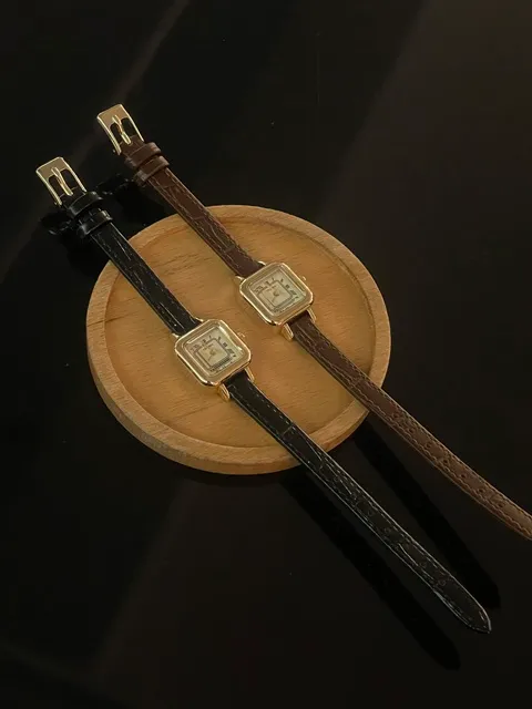 [🖤패션아이템/여성손목시계🖤]트렌디한 테렌다정품 미니 사각 골드프레임 소가죽밴드시계 얇은시계줄 M549골드 상세 이미지 1
