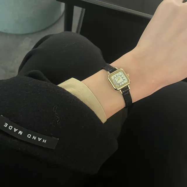 [🖤패션아이템/여성손목시계🖤]트렌디한 테렌다정품 미니 사각 골드프레임 소가죽밴드시계 얇은시계줄 M549골드 상세 이미지 2
