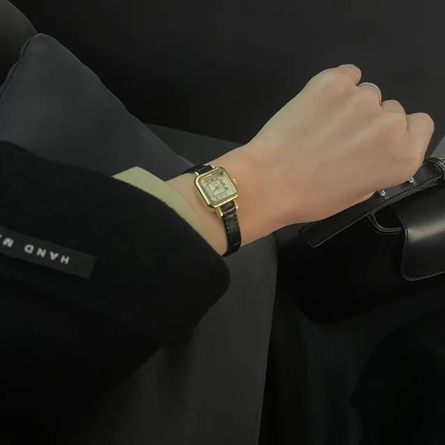 [🖤패션아이템/여성손목시계🖤]트렌디한 테렌다정품 미니 사각 골드프레임 소가죽밴드시계 얇은시계줄 M549골드 상세 이미지 9