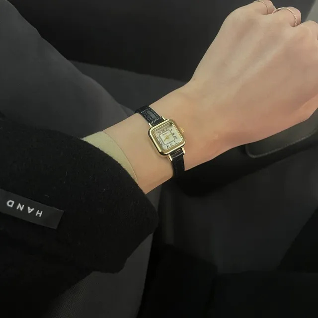 [🖤패션아이템/여성손목시계🖤]트렌디한 테렌다정품 미니 사각 골드프레임 소가죽밴드시계 얇은시계줄 M549골드 상세 이미지 14