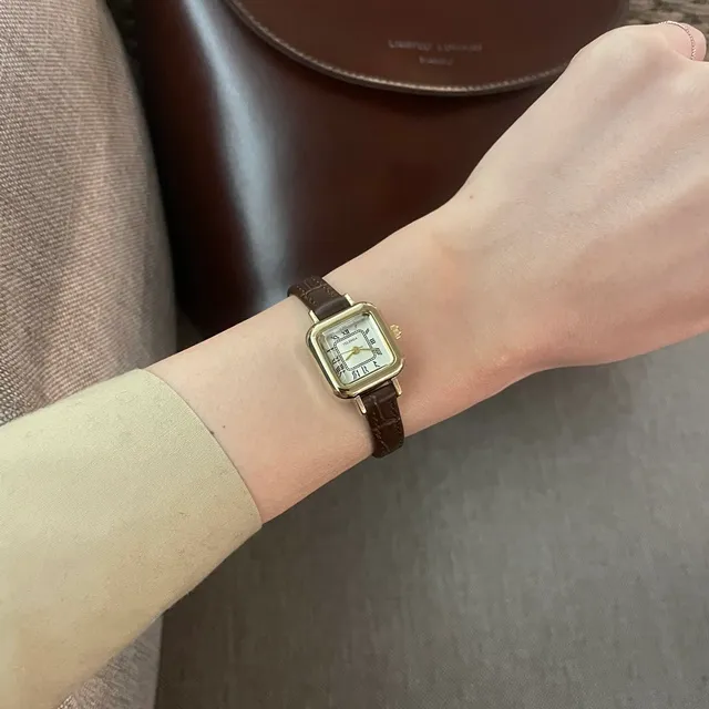 [🖤패션아이템/여성손목시계🖤]트렌디한 테렌다정품 미니 사각 골드프레임 소가죽밴드시계 얇은시계줄 M549골드 상세 이미지 28