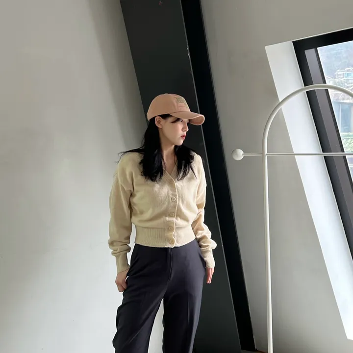 [빈티지/핏예쁨/국내생산/모델추천] 뉴 져지 피그먼트 로고 볼캡 여성 빈티지 커플 데일리 야구모자 상세 이미지 7