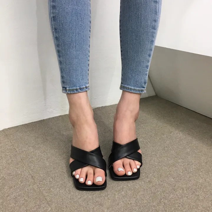 [국내제작/빠른배송] 기본/크로스 스트랩 쿠션 미들 뮬 슬리퍼 힐 7cm 상세 이미지 50