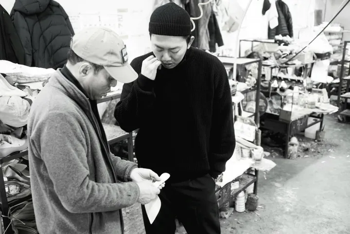 [신상품]오후o-who 가장핫한 5cm,7cm 미들 슬링백 오피스화 소가죽 성수동 수제화 상세 이미지 15