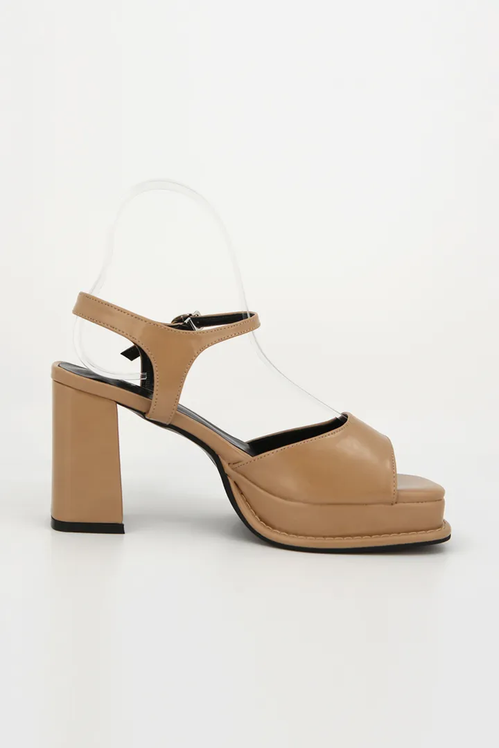 STRAP HEEL SANDAL 상세 이미지 3
