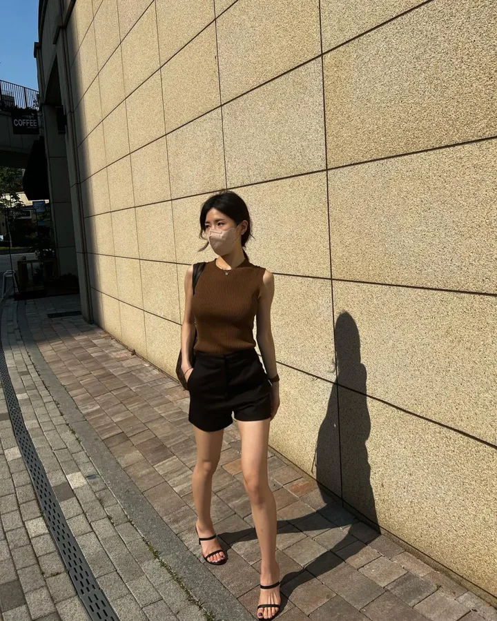 투 스트랩 뮬 힐 상세 이미지 14