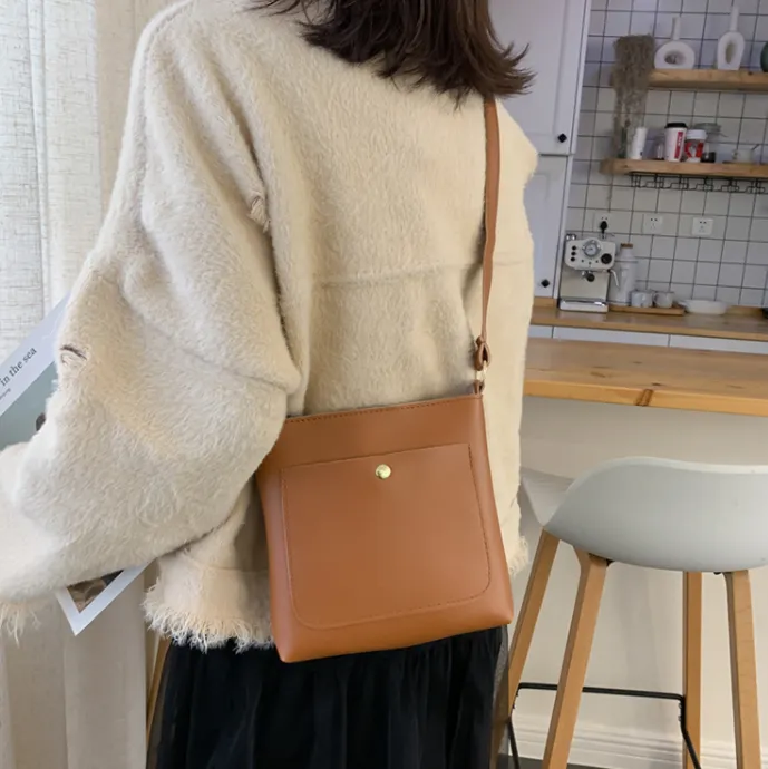 데일리 미니 가죽 크로스백 사각 스퀘어 가방 상세 이미지 9