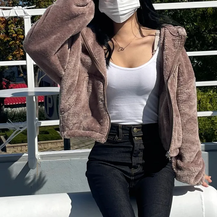 *최저가/포닥포닥* 반크롭 보아털 후드집업 상세 이미지 3