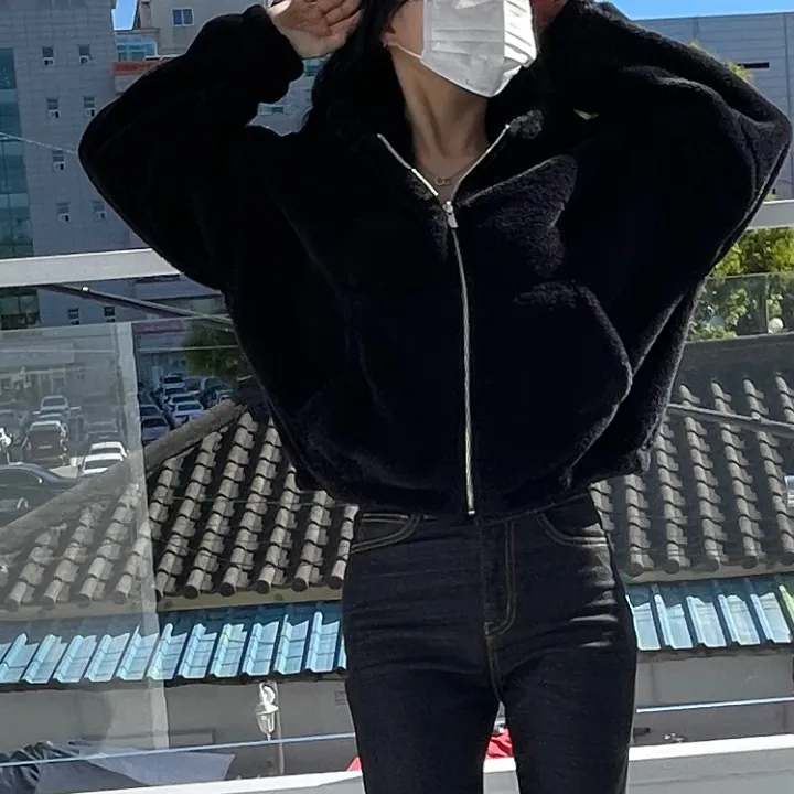 *최저가/포닥포닥* 반크롭 보아털 후드집업 상세 이미지 29