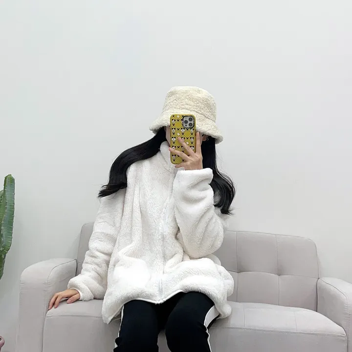 (남녀공용) 몽실 보아털 양털 오버핏 후리스 집업 상세 이미지 6