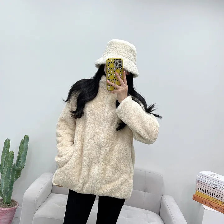 (남녀공용) 몽실 보아털 양털 오버핏 후리스 집업 상세 이미지 35