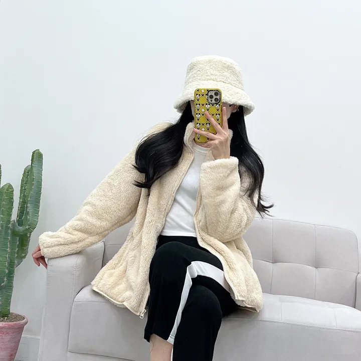 (남녀공용) 몽실 보아털 양털 오버핏 후리스 집업 상세 이미지 33