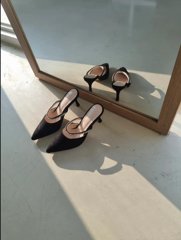 뷰트 스웨이드 큐빅 보석 글리터 뮬 7cm / 3color 상세 이미지 25
