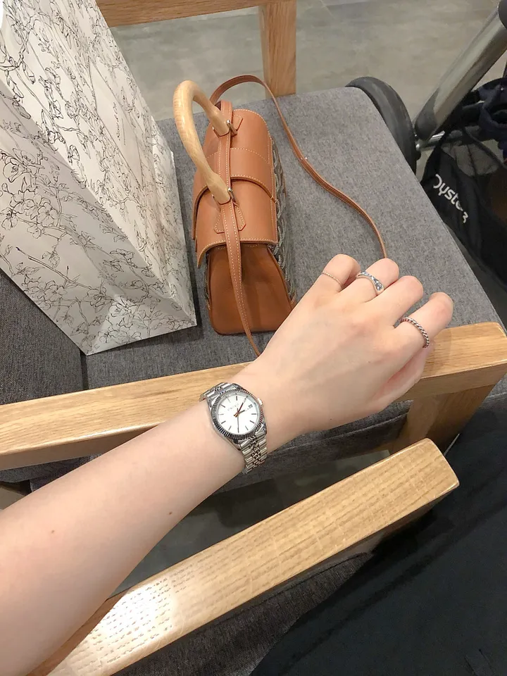 여자 여성용 스타카토 실버색상 로렉스줄 메탈시계 상세 이미지 20