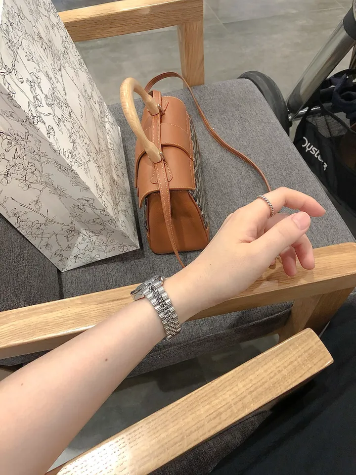 여자 여성용 스타카토 실버색상 로렉스줄 메탈시계 상세 이미지 19