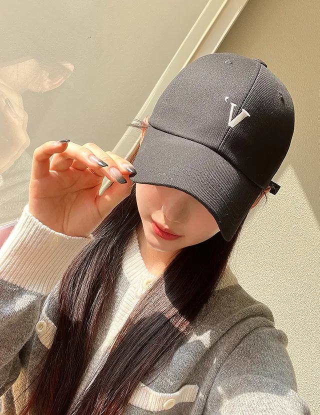 [묶음할인]심플 V 데일리 로고 깊이감깊은 대두 볼캡 연예인 모자 6color 상세 이미지 8