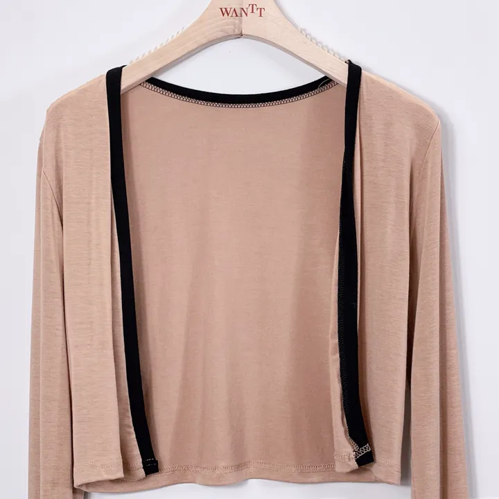 [1+1할인][탑+가디건SET/3col] 배색 튜브탑 탑 TOP 크롭 CROP 슬림 스판 긴팔 여리 가디건 세트 데일리 베이직 캐주얼 페미닌 청순 여성스러운 (3colors) 상세 이미지 23