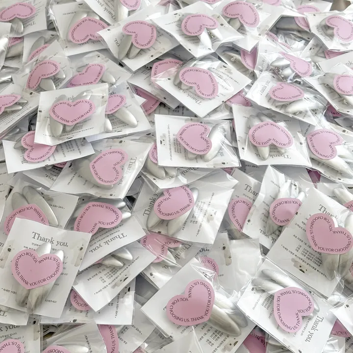 [이벤트가]/ღ한쌍가격!/주문폭주!!ღ y2k 글리터 원형핀 집게핀 / 옆머리핀 앞머리핀 헤어핀 유니크 키치룩 특이한 헤어 악세사리 포인트 셀럽착용 상세 이미지 1