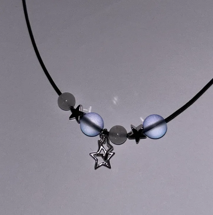y2k blue sapphire star necklace 깊은 블루 사파이어 원석 별 천연가죽 목걸이 <3 상세 이미지 4