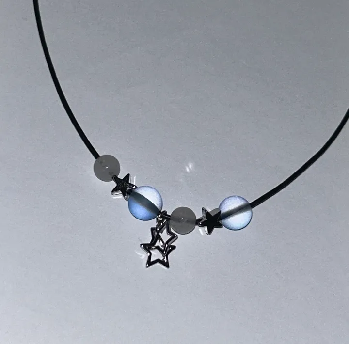 y2k blue sapphire star necklace 깊은 블루 사파이어 원석 별 천연가죽 목걸이 <3 상세 이미지 5