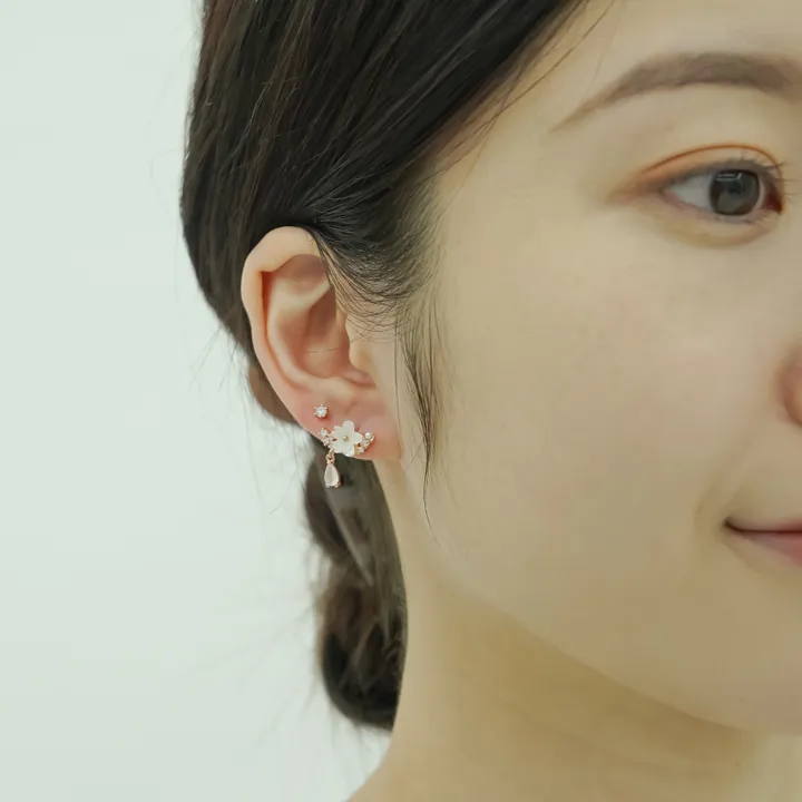[자체제작,사은품] 여리여리한 데일리 봄 목걸이 체리블러썸 자개 화이트 벚꽃 목걸이! 목걸이 귀걸이 세트 추가 구매시 할인 상세 이미지 19